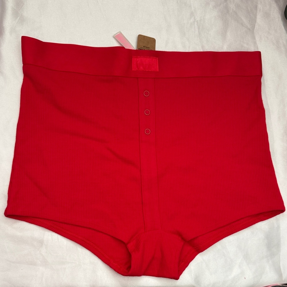 High-Waisted Red boy shorts